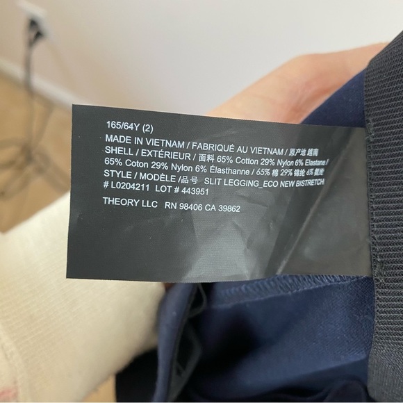Theory Slit Legging in Eco Stretch Cotton Crop Dark Navy Blue - Picture 8 of 9